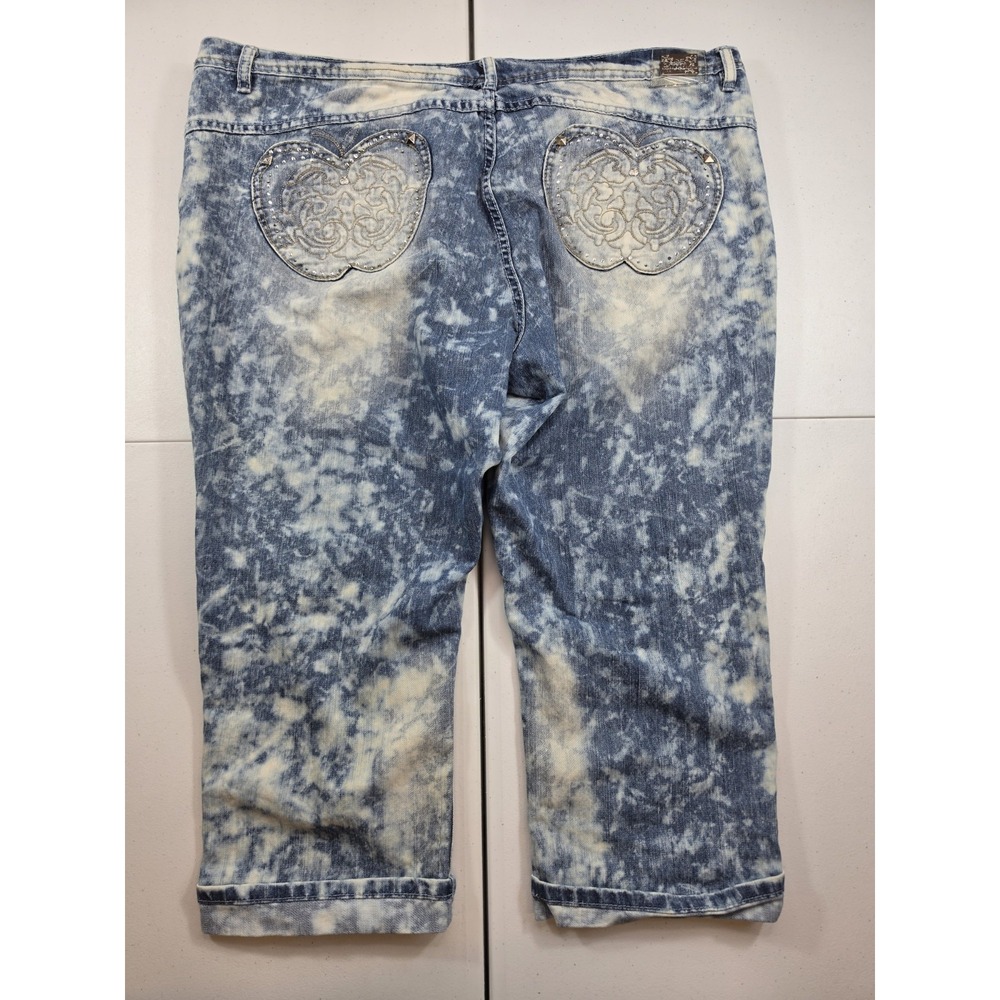 Apple Bottom Capri Jeans Women's Size 22 Blue Acid Wash Embroidered Y2K VTG